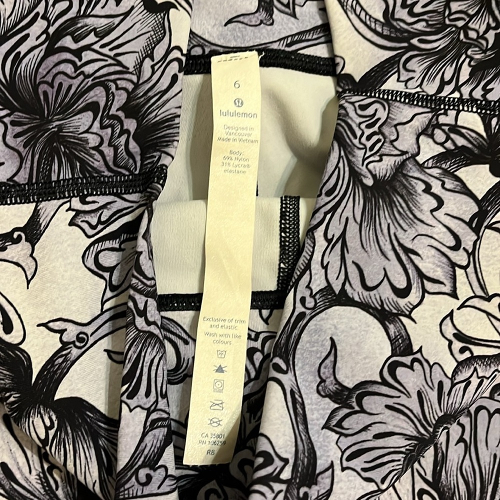 Lululemon Wunder Under Crop Hi-Rise Full-On Luxtreme 21" Starlight Multi Size 6 - Picture 6 of 9